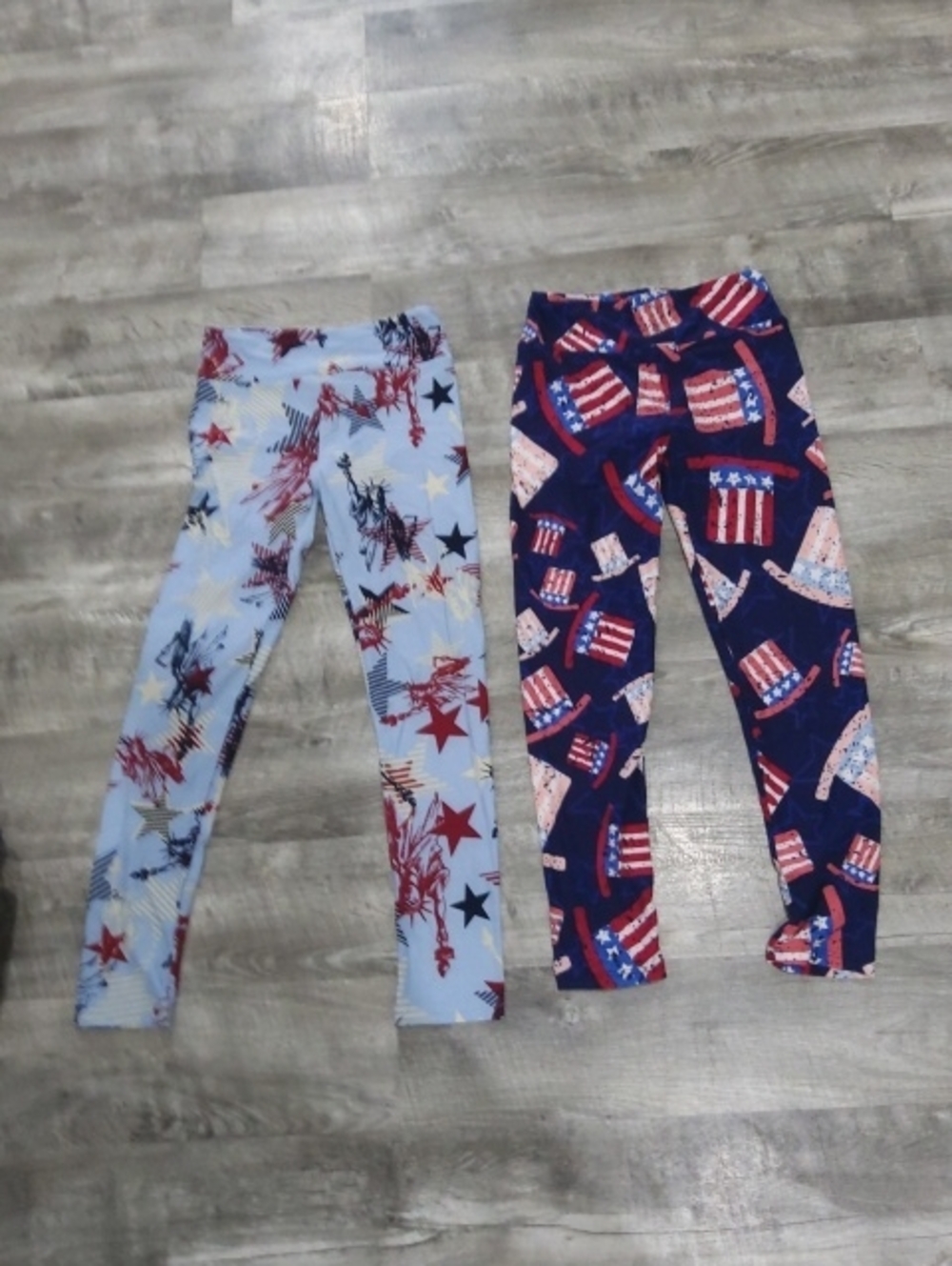LuLaRoe Womens Patriotic Red, White & Blue Star and Top Hat Leggings Set